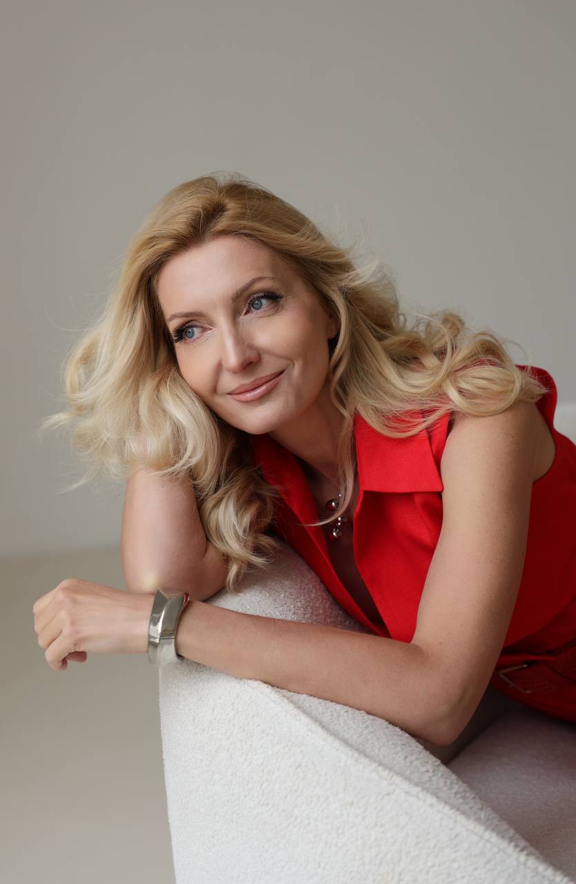 Яна Снісаренко